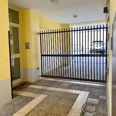 La Casa Di Lily Con Posto Auto Trieste